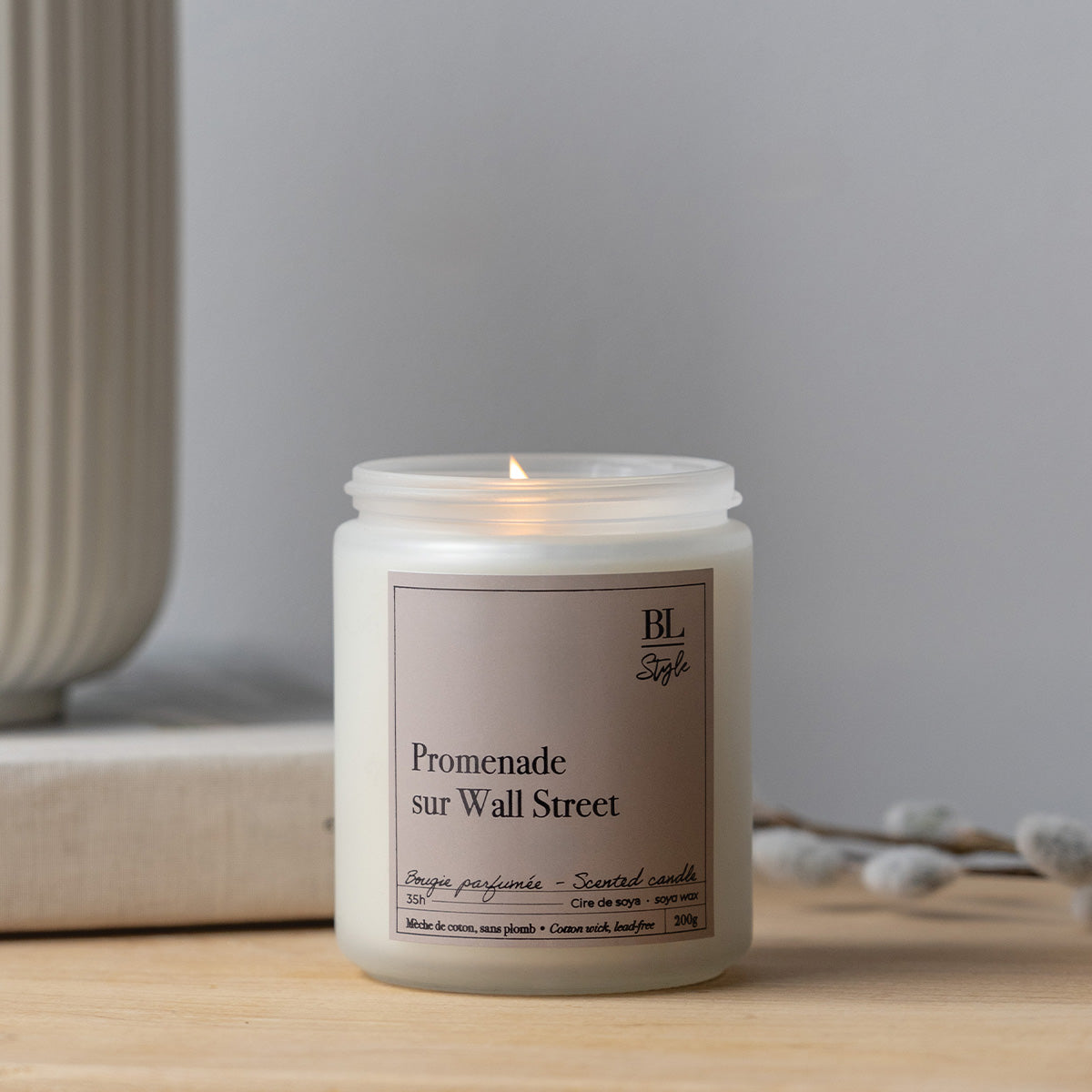 Promenade Sur Wall Street Candle