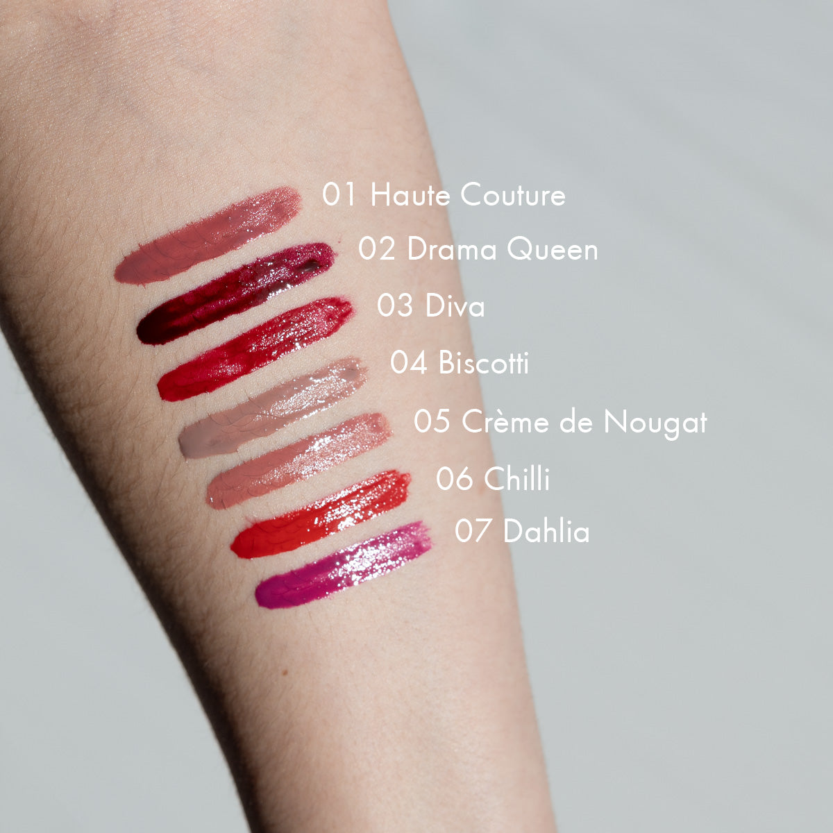 Looky Matte Liquid Lipstick #01 Haute Couture